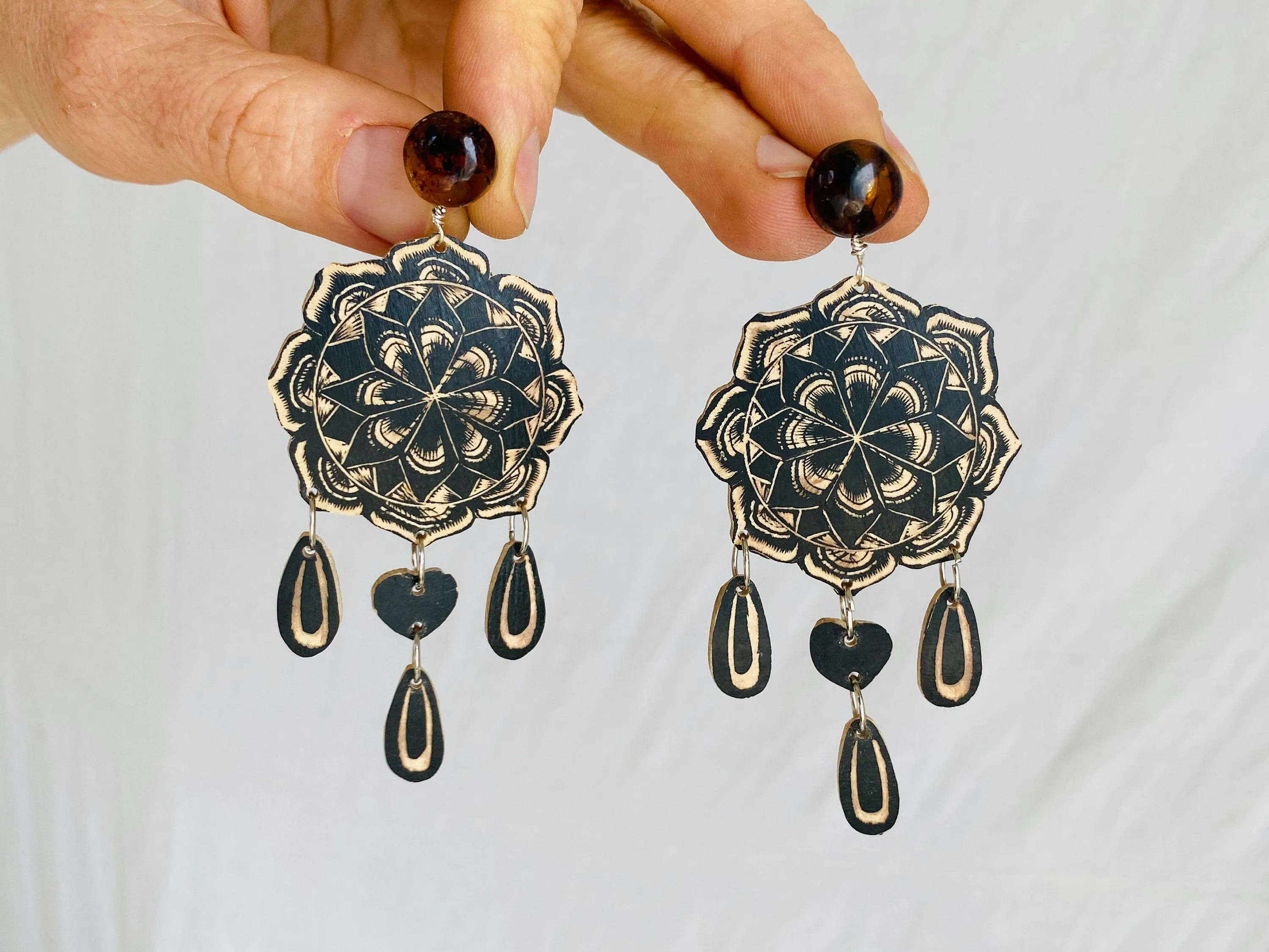 Amber & Carved Gourd Earrings. Sterling Silver. Oaxaca, Mexico. Frida Kahlo