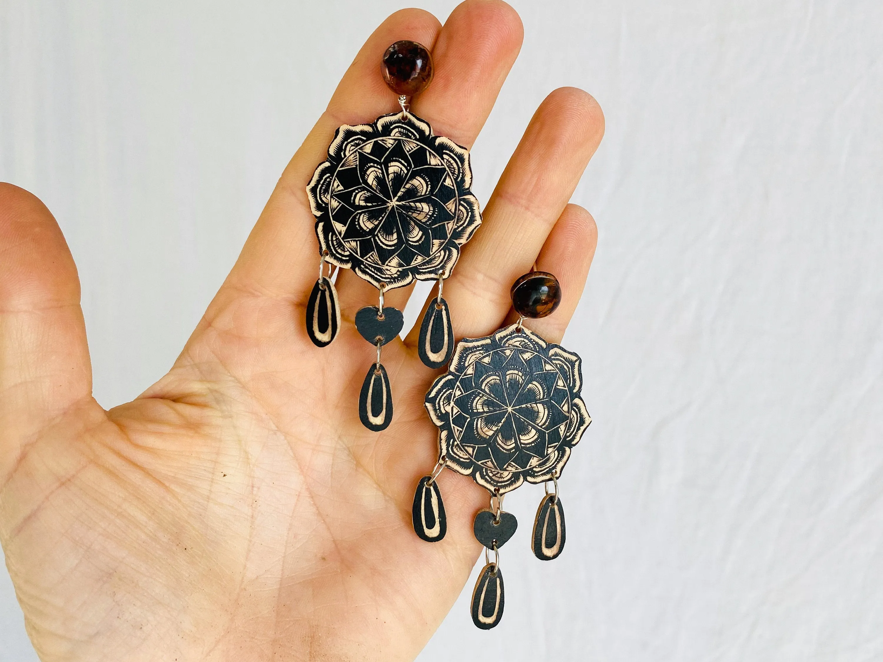 Amber & Carved Gourd Earrings. Sterling Silver. Oaxaca, Mexico. Frida Kahlo