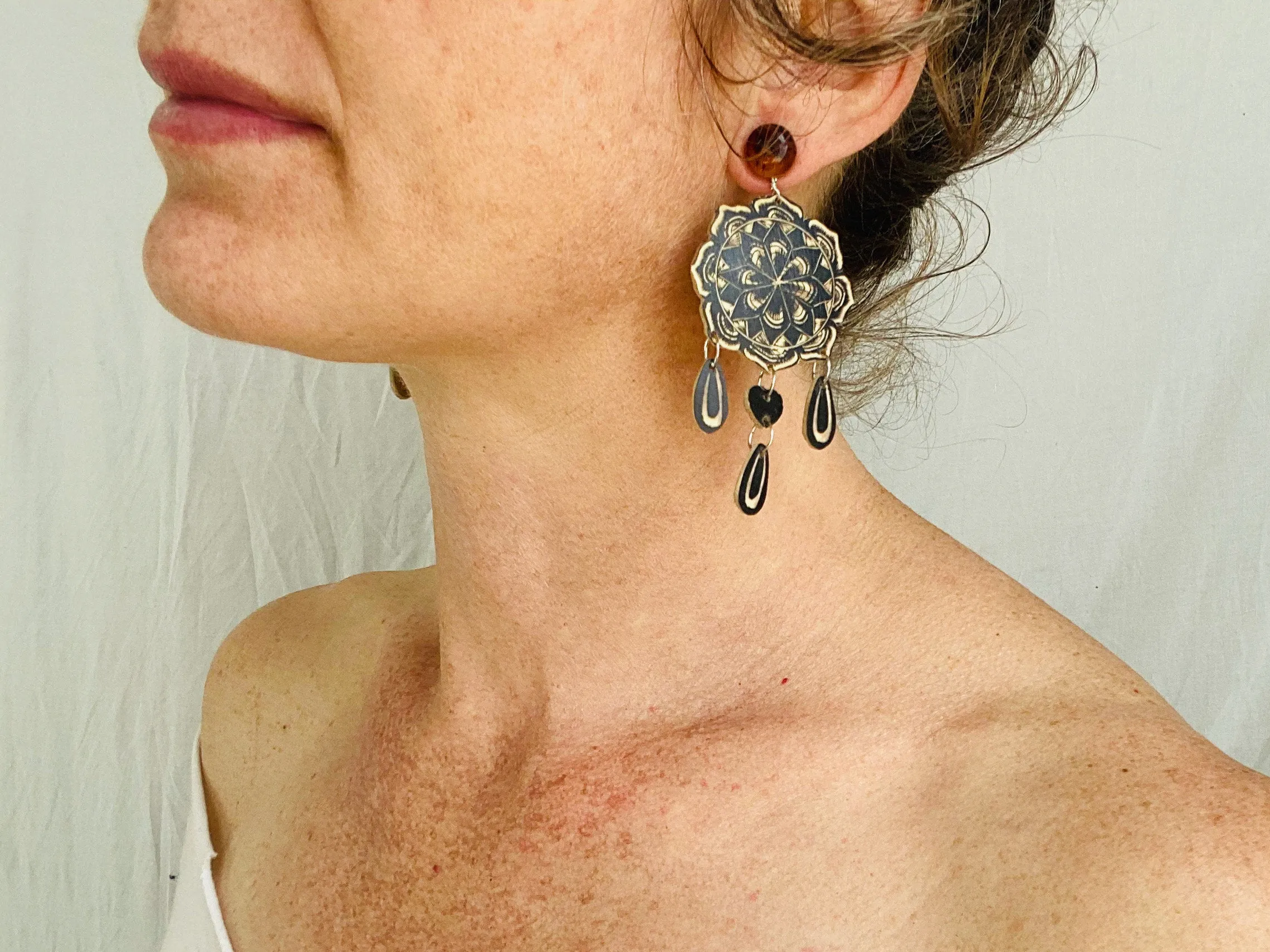 Amber & Carved Gourd Earrings. Sterling Silver. Oaxaca, Mexico. Frida Kahlo