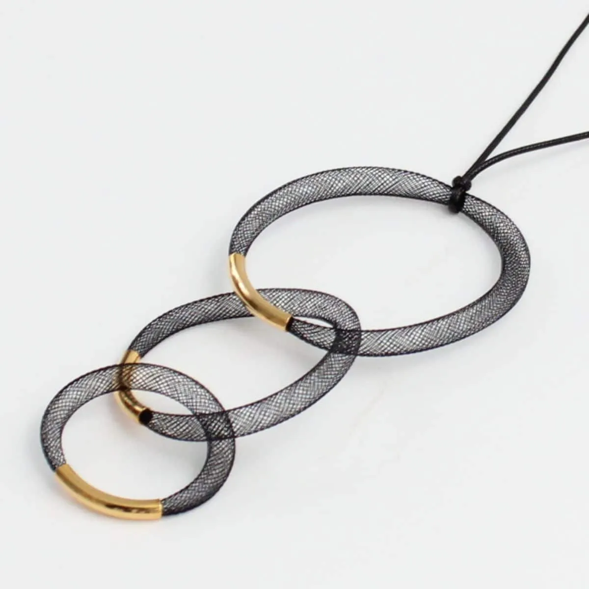 Black and Gold Mesh Pendant Necklace