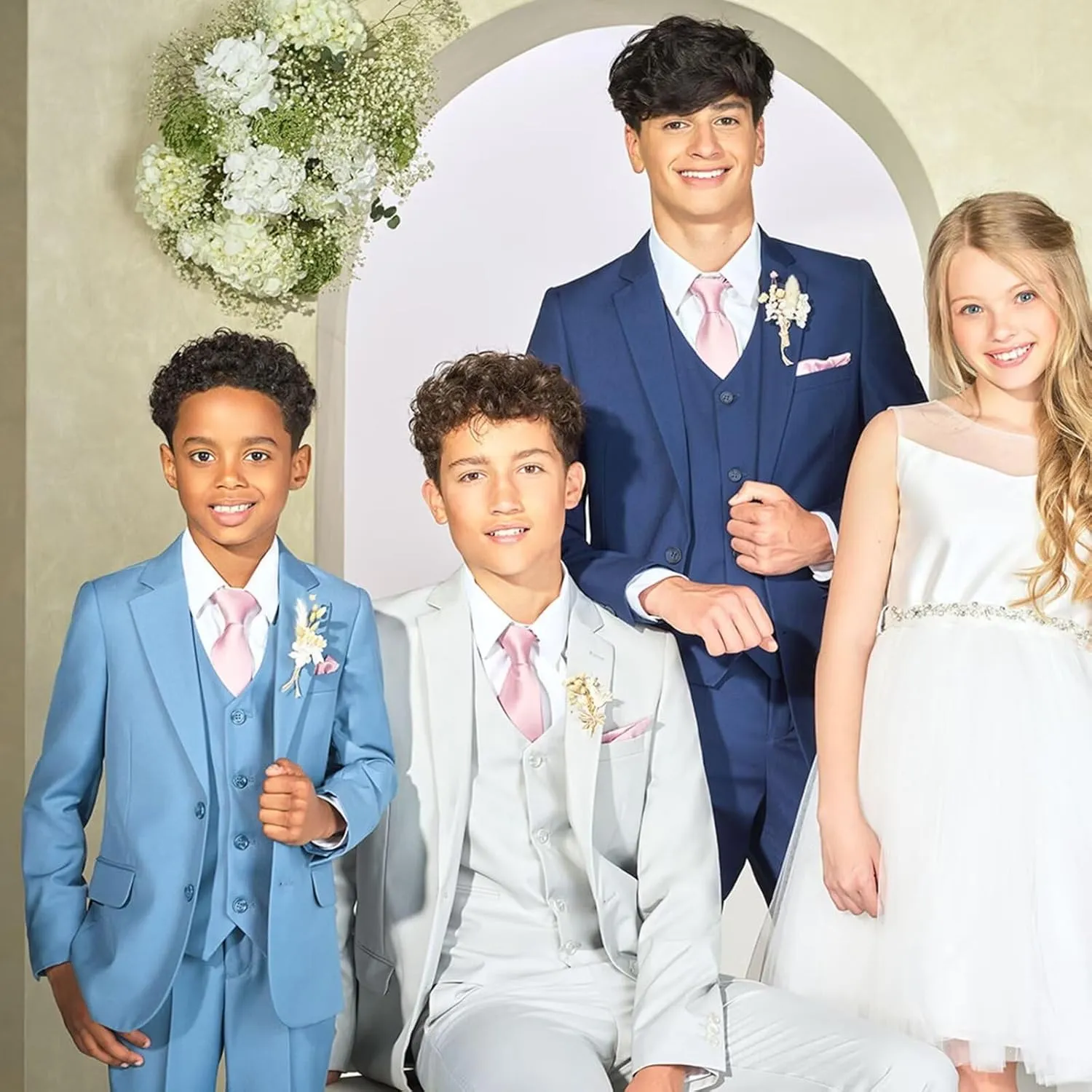 Boys Tuxedo Suit Slim Fit Three Piece Kids Tuxedo Suit for Boys Formal Suit Jacket Blazer Pants Vest Set