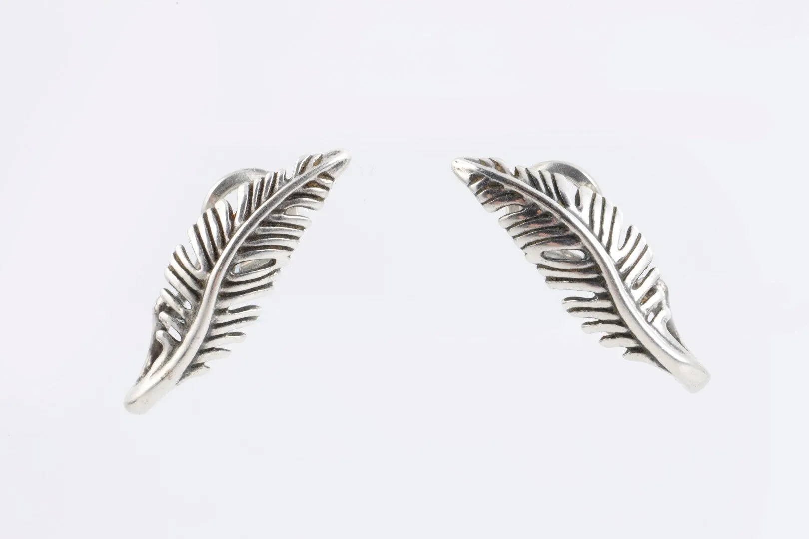 Carolyn Pollack 925 Silver Feather Dangle Earrings (5.38g.)