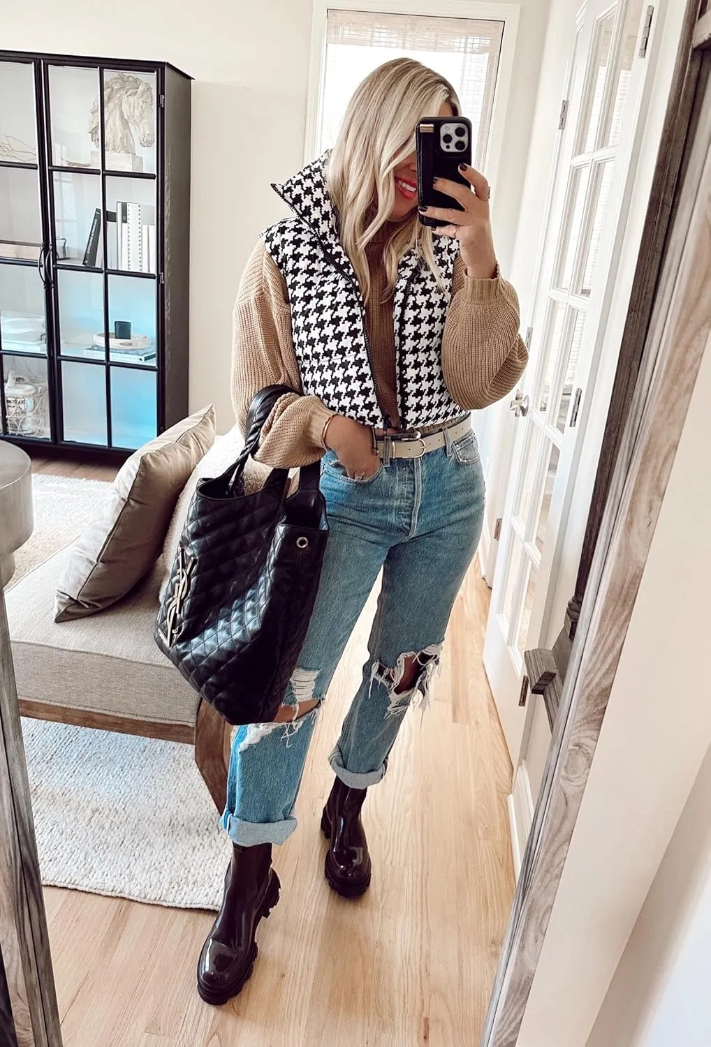 JZC Women's Crop Puffer Vest Lightweight Sleeveless Jacket 2024 Fashion Winter Outerwear Padded Gilet