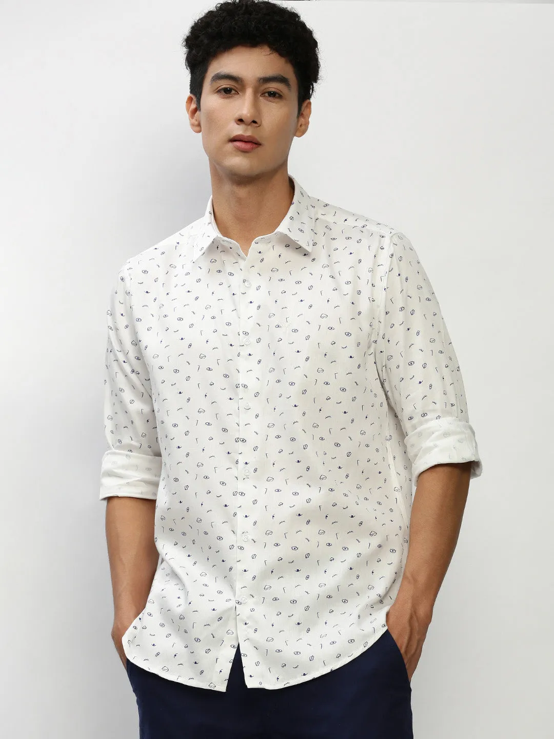 Men White Smart Slim Fit Printed Cotton Casual Shirt