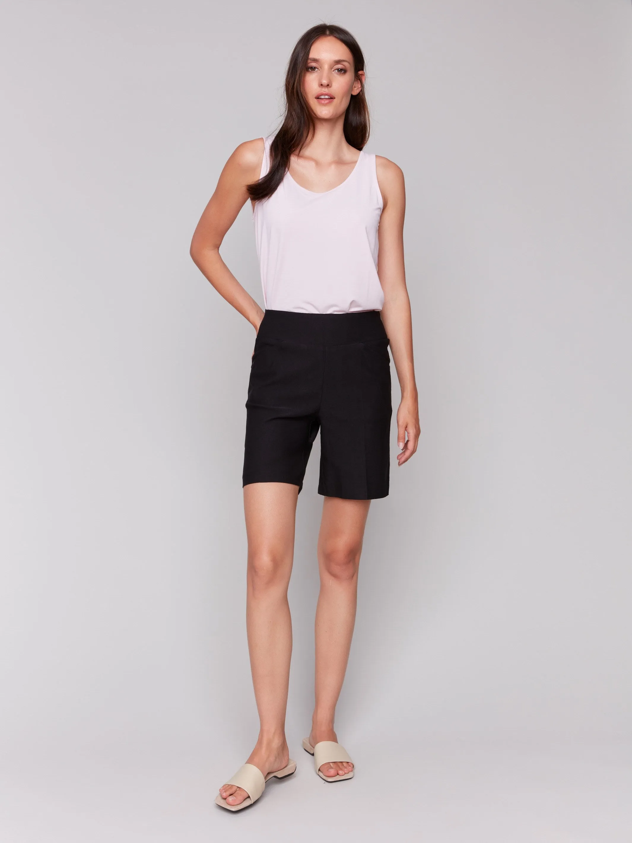 Pull-On Stretch Shorts - Black
