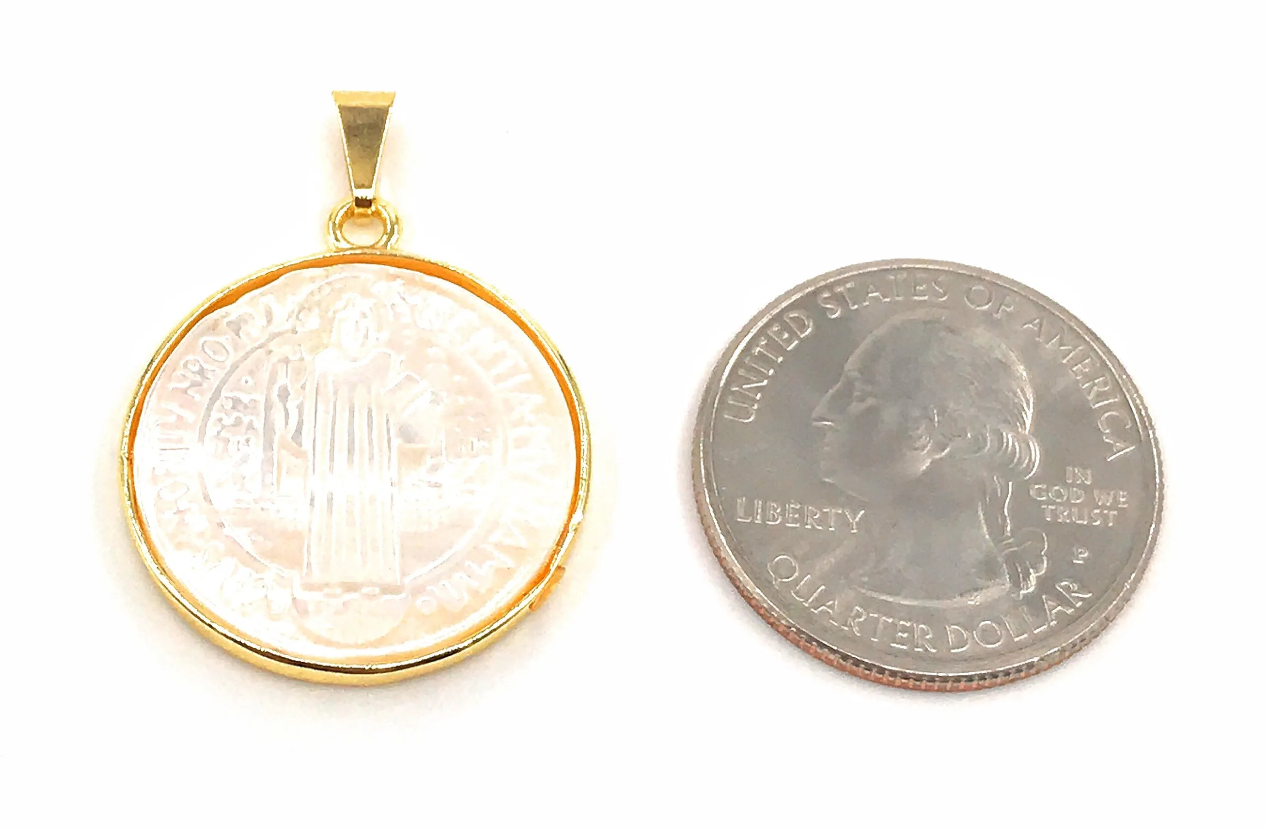 San Benito Shell Medal 18K Gold Plated