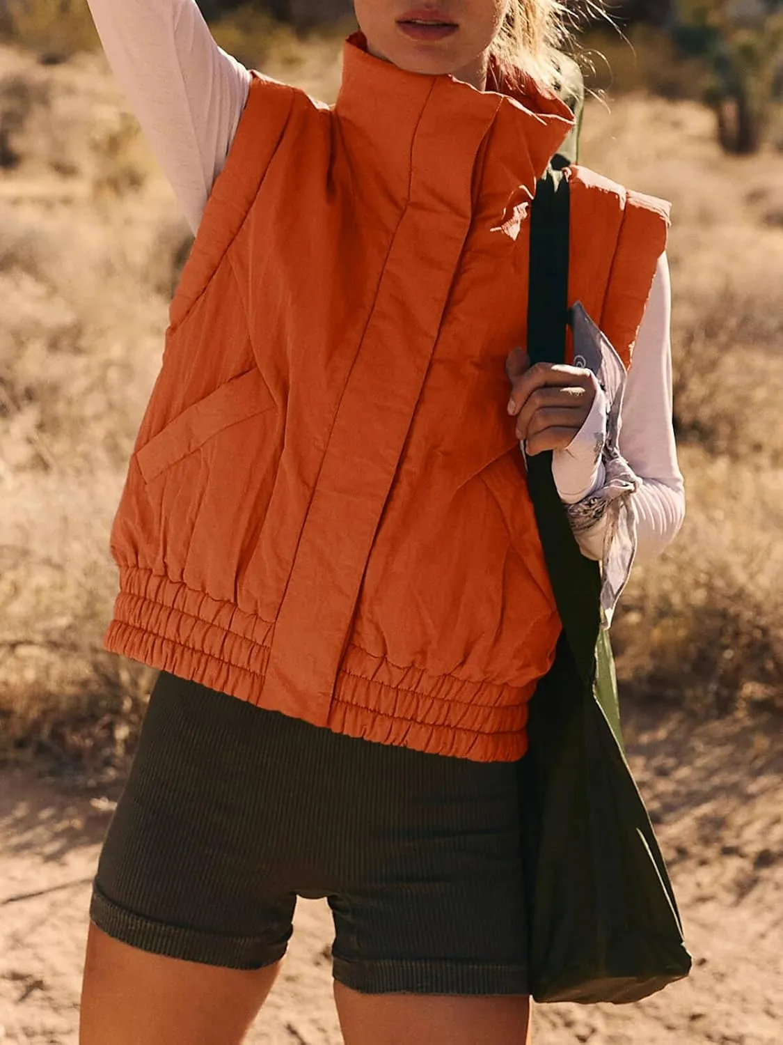 Tankaneo Womens Cropped Puffer Vest Lightweight Quilted Jacket Sleeveless Button Down Fall Winter Padded Gilet Coat