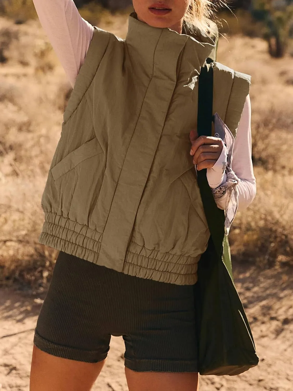 Tankaneo Womens Cropped Puffer Vest Lightweight Quilted Jacket Sleeveless Button Down Fall Winter Padded Gilet Coat