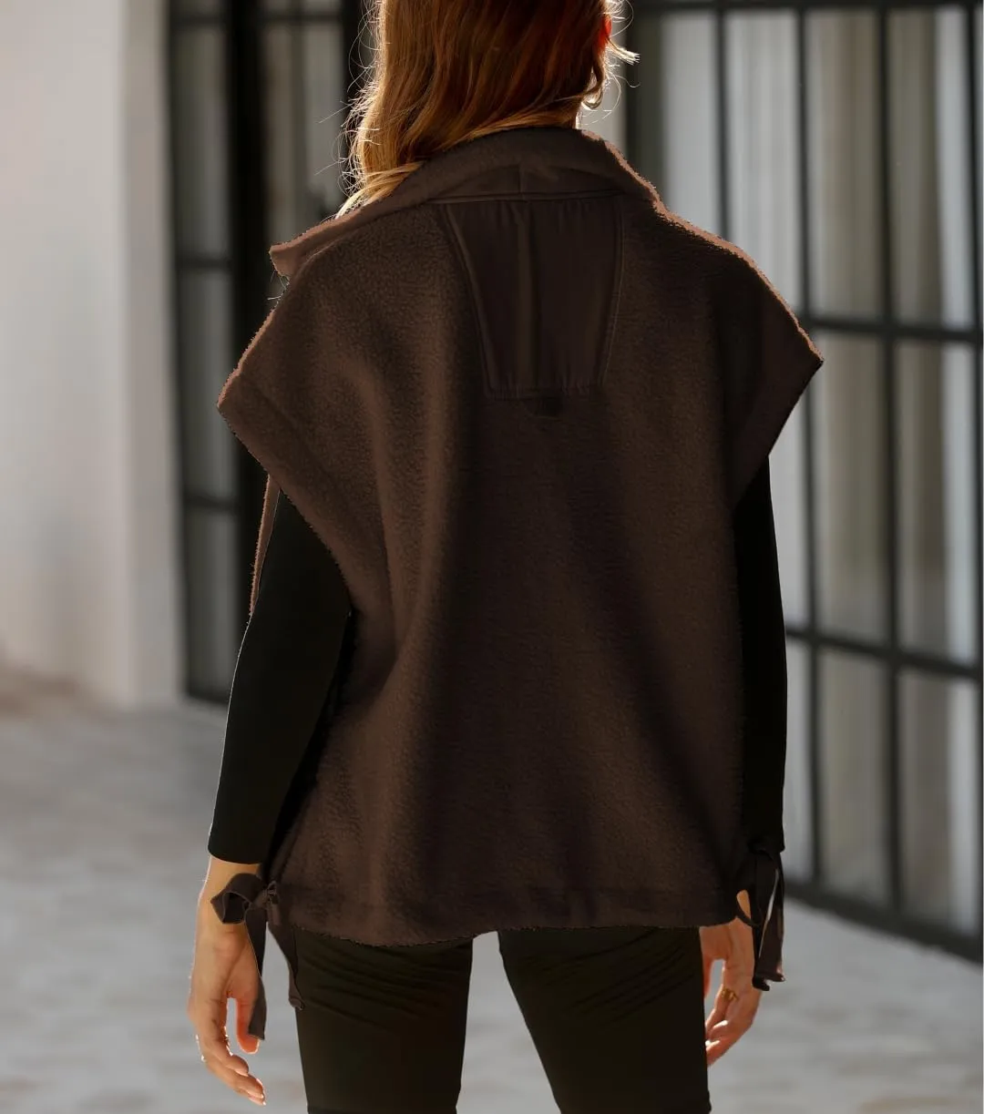 Women's Oversized Fleece Vest Casual Sleeveless Fuzzy Sherpa Jacket Winter Warm Button Down Outerwear with Pockets
