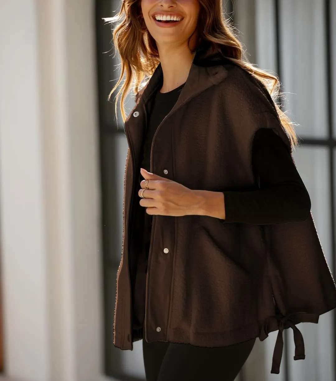 Women's Oversized Fleece Vest Casual Sleeveless Fuzzy Sherpa Jacket Winter Warm Button Down Outerwear with Pockets