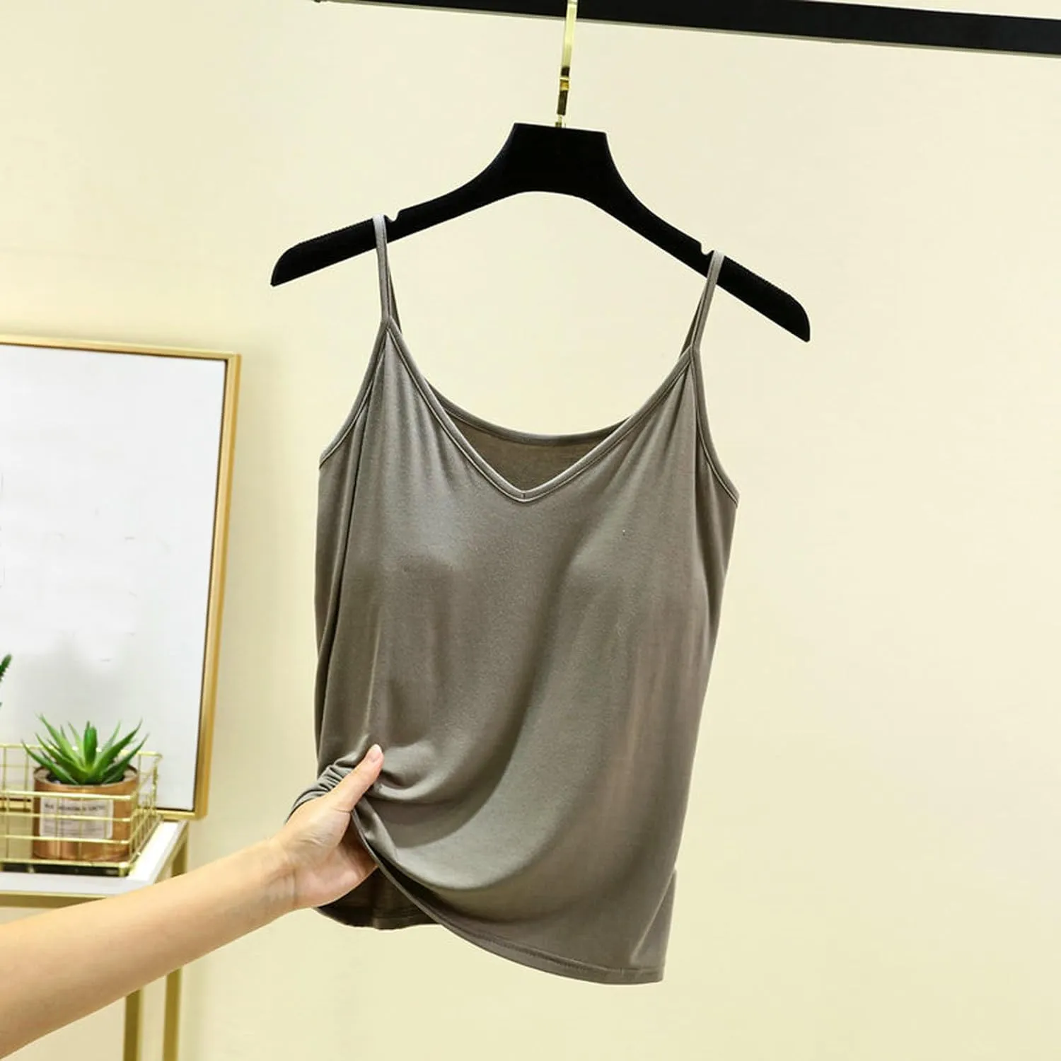 Womens Summer Camisole with Built in Bra Sleeveless Spaghetti Strap Basic Tank Tops 2025 Summer Workout Yoga Clothes