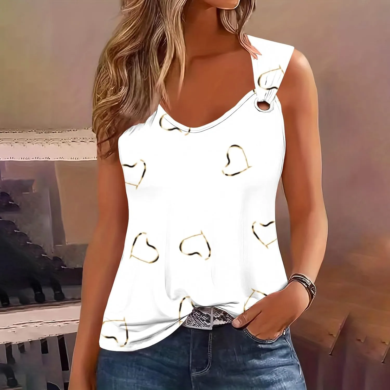 Womens Tank Tops 2025 Dressy Casual Sleeveless T Shirts Loose Comfy Camisole Trendy Cute Blouses Ladies Summer Top